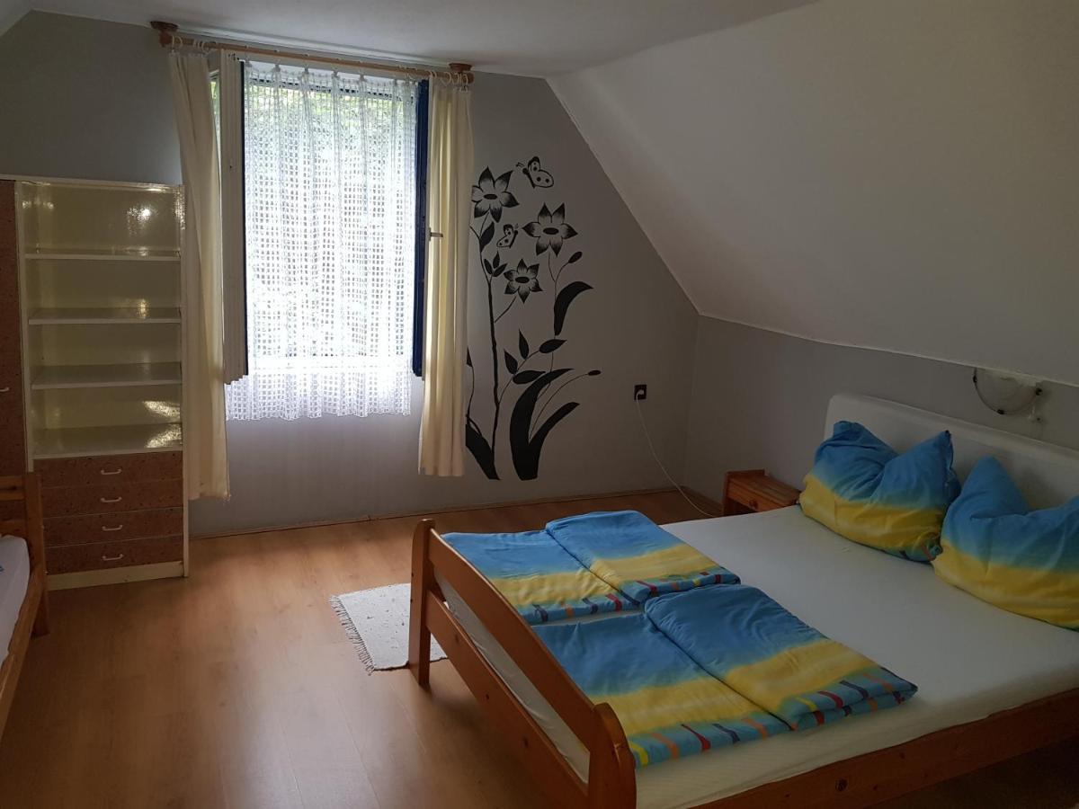 Aron Apartman Badacsonytomaj Exteriér fotografie